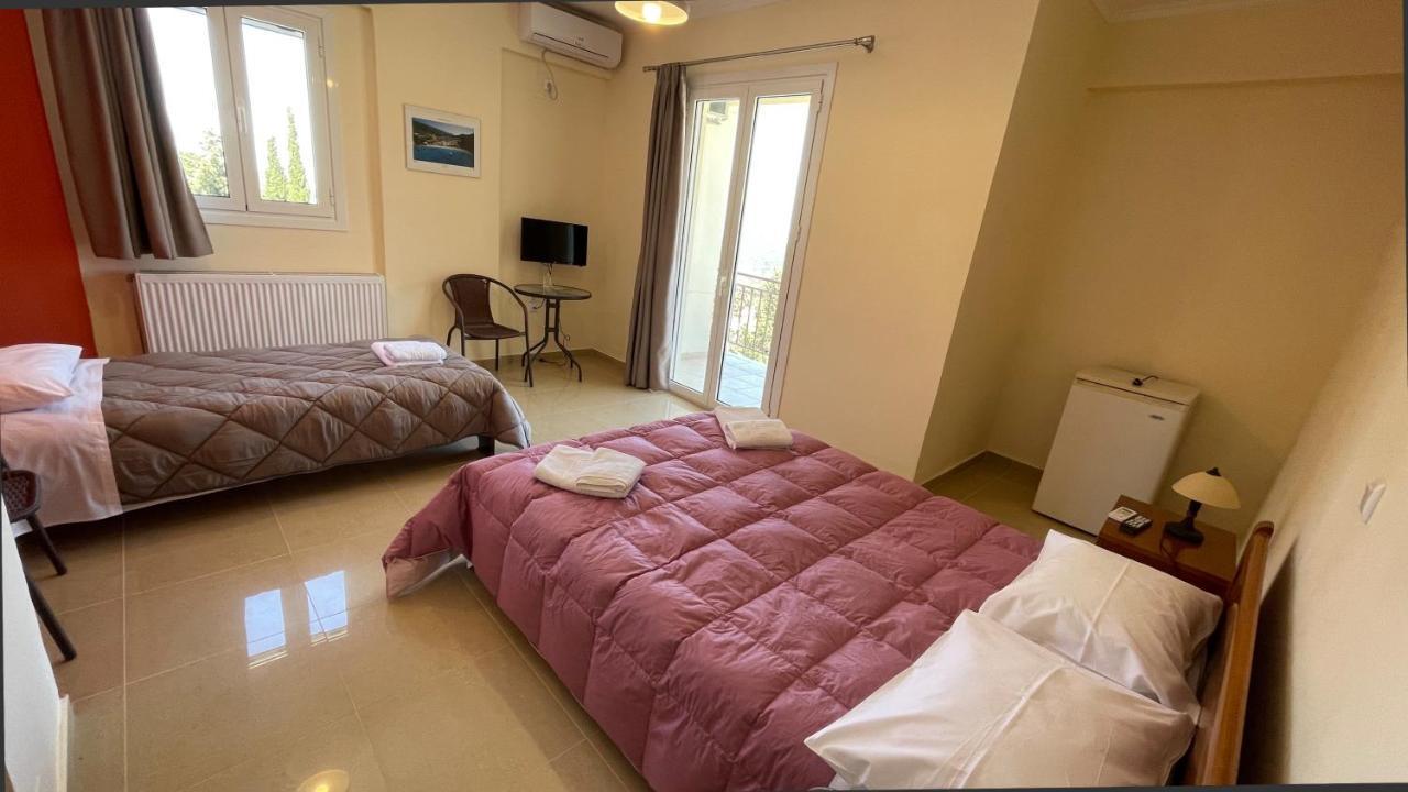 Petronas Villa Kariá Esterno foto