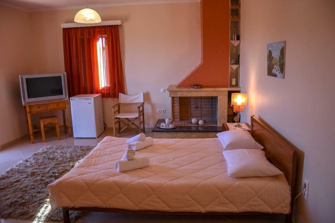 Petronas Villa Kariá Esterno foto